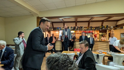 PXL 20240622 220954222.MP 